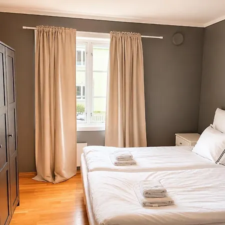 Bright And Spacious 2-room In Larvik